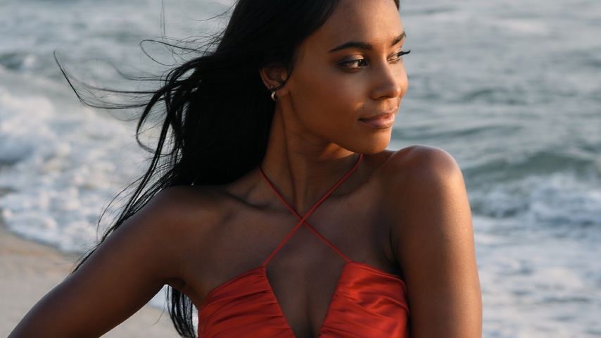 Neue Bachelorette Sharon Battiste sucht einen guten Küsser!