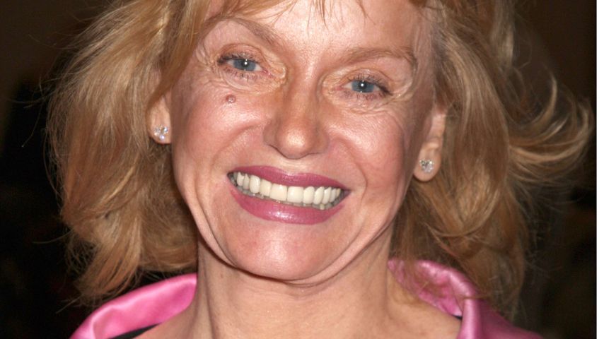 Im Mai verstorben: Familie gibt Sharon Farrells Tod bekannt