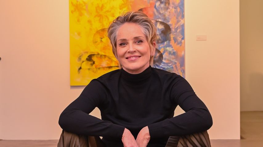 Sharon Stone in ihrer Ausstellung in Berlin, 2024