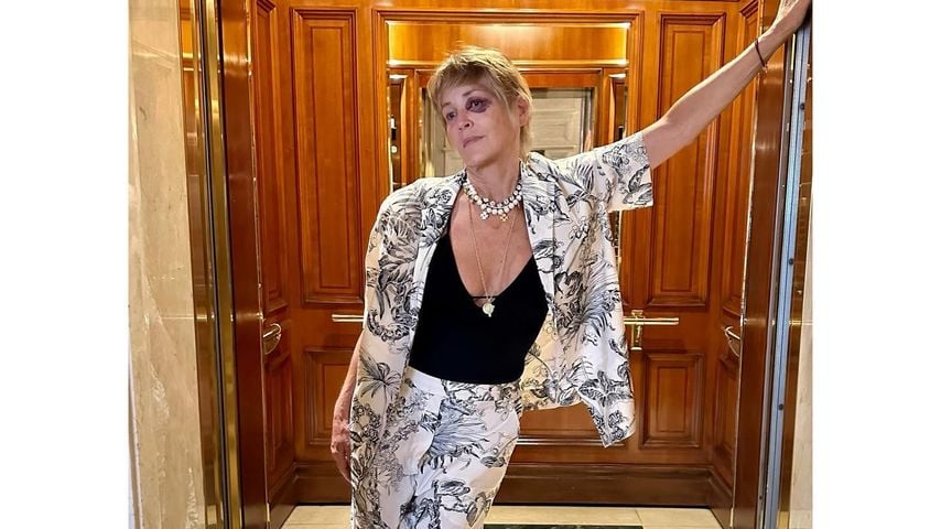 "Tougher Trip": Sharon Stone holt sich im Urlaub blaues Auge