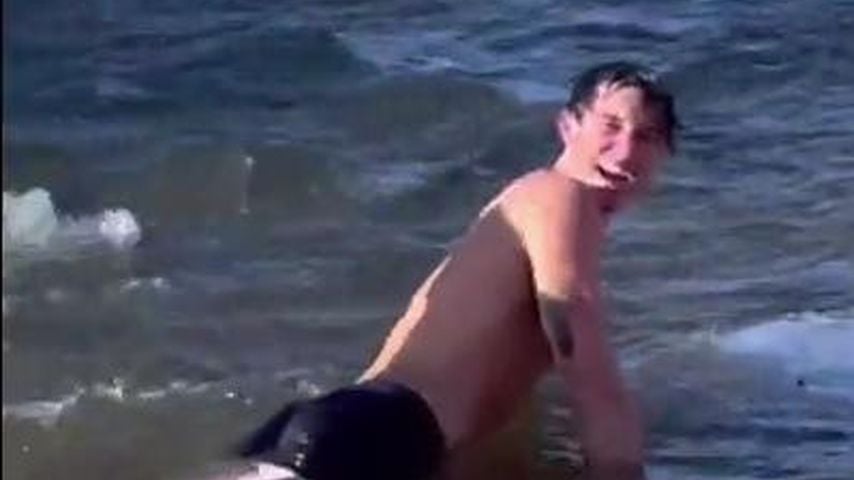 Kalte Feiertage: Shawn Mendes geht an Weihnachten Eisbaden!