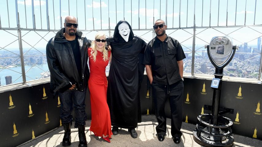 Shawn Wayans, Anna Faris, Ghostface und Marlon Wayans, "Scary Movie"-Stars