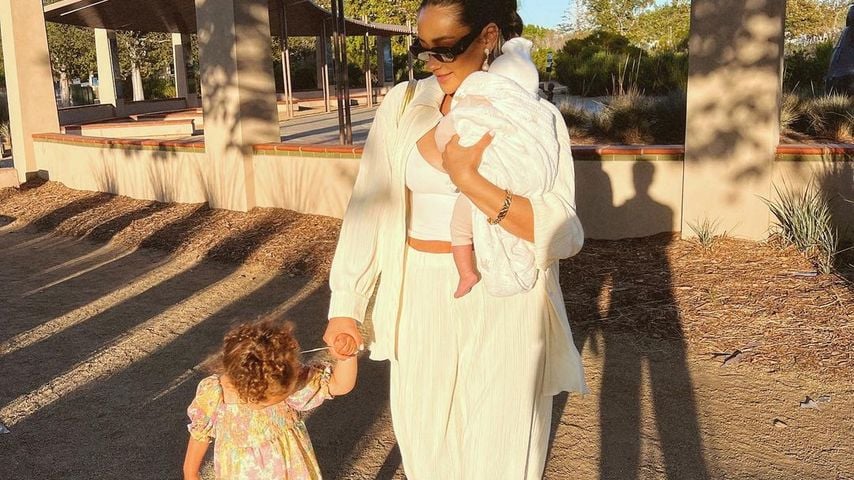 Nach Geburt: Shay Mitchell spürt gesellschaftlichen Druck!