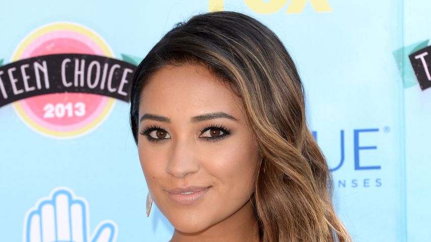 Shay Mitchell, Schauspielerin