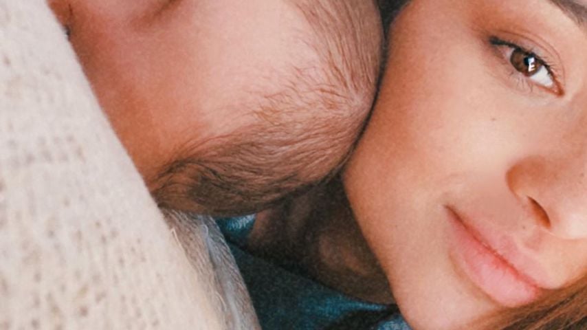 Shay Mitchell mit ihrer Tochter