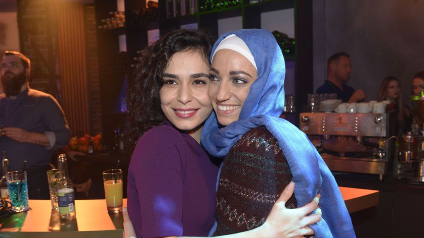 Shirin (Gamze Senol) und Nazan (Vildan Cirpan) bei GZSZ