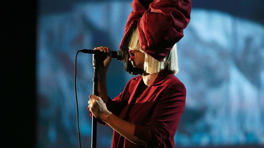 Sia, Sängerin