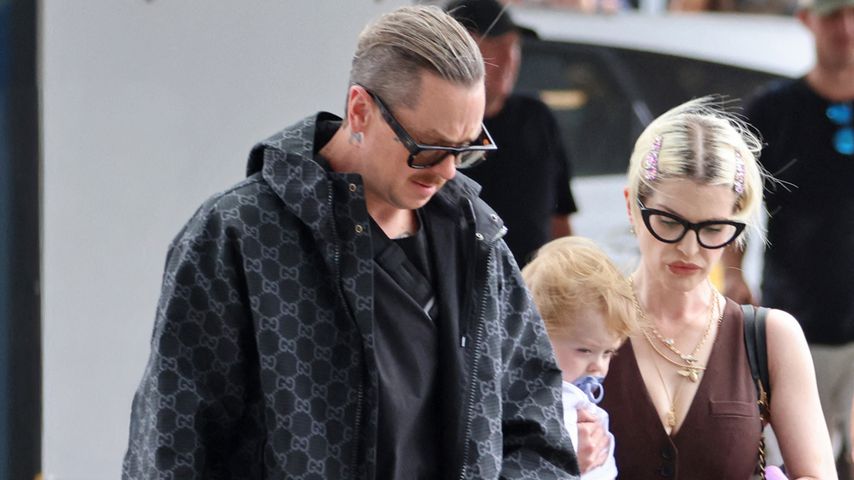 Sid Mason und Kelly Osbourne und ihr gemeinsamer Sohn im März 2025