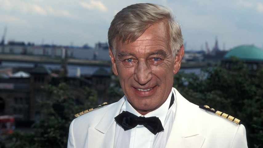 Siegfried Rauch in "Das Traumschiff" 2001
