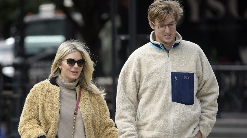 Verdächtiger Ring: Hat sich Sienna Miller etwa verlobt?