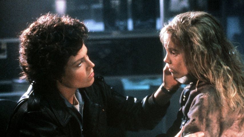 Sigourney Weaver als Ripley mit Carrie Henn als Newt in "Aliens – Die Rückkehr" (1986)