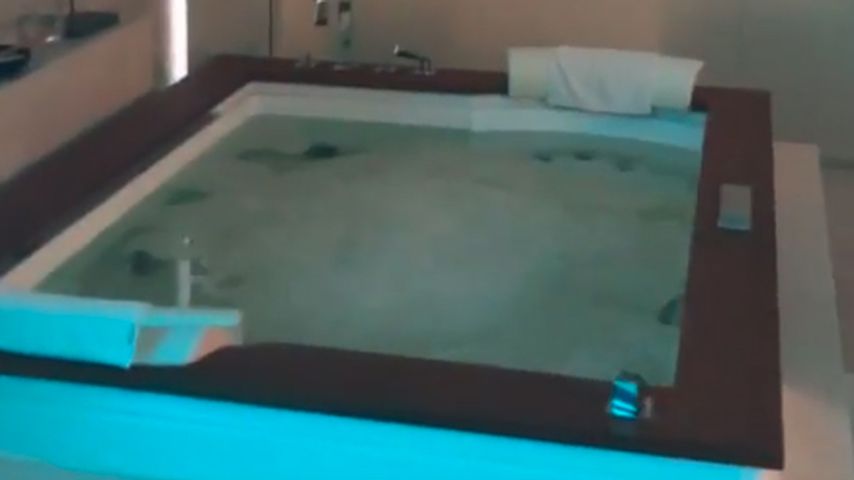 Sila Sahin postet ein Whirlpool-Bild