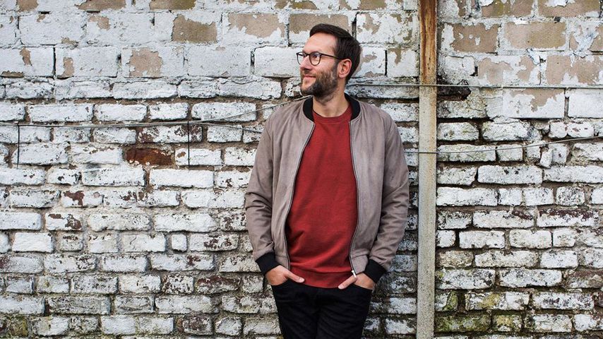 Das hält "Love Island"-Stimme Simon von der dritten Staffel