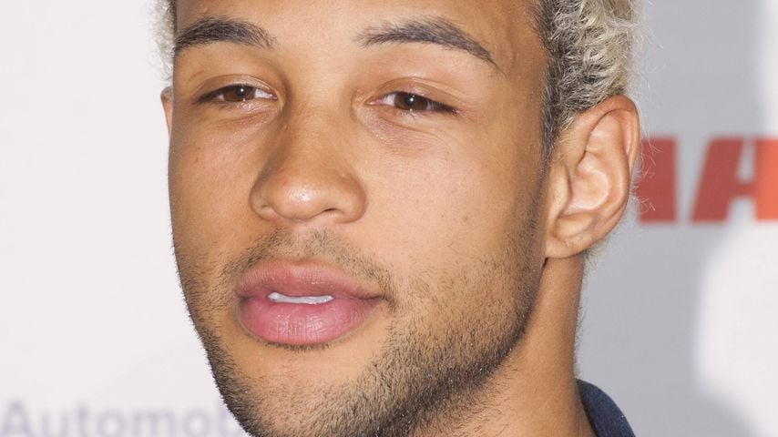 Simon Desue, Webstar