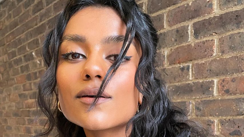 Simone Ashley, Instagram 2022