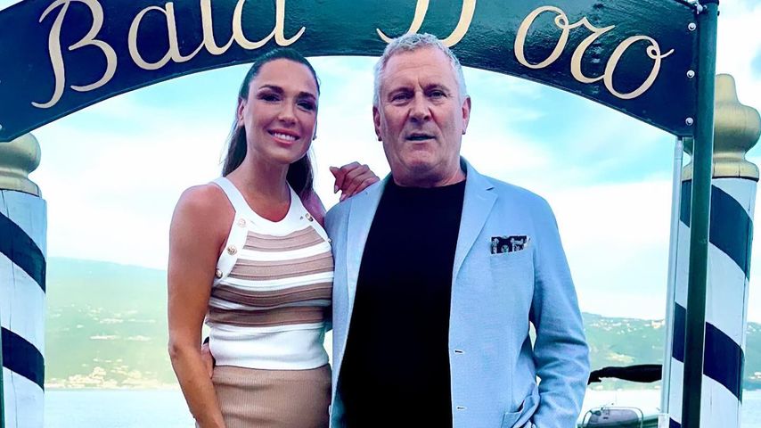 Simone Ballack mit einem anderen Mann am Gardasee 2024