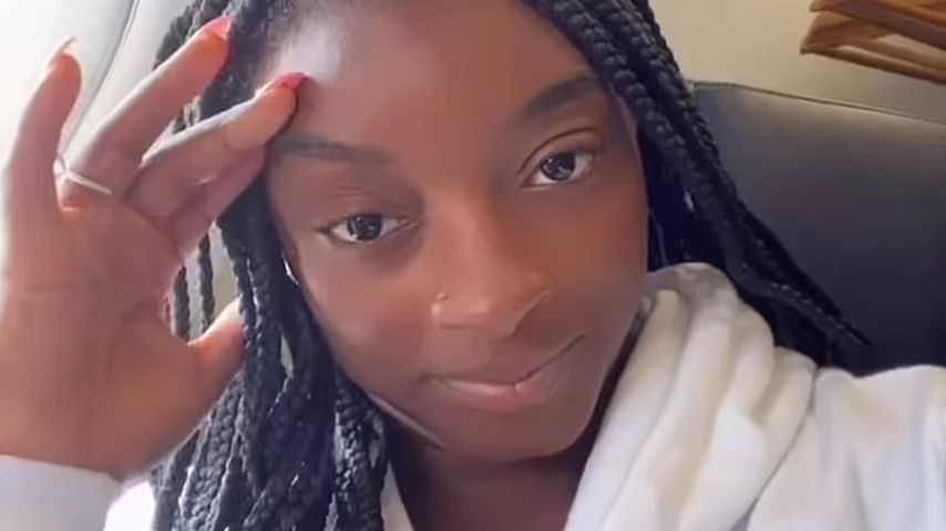 Ups! Stewardess hielt Olympia-Star Simone Biles für ein Kind