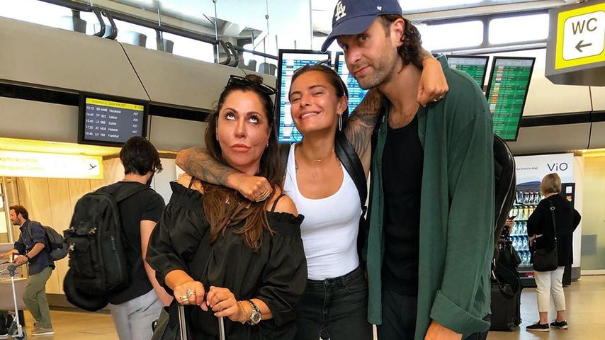 Simone Thomalla, Sophia Thomalla und Silvio Heinevetter