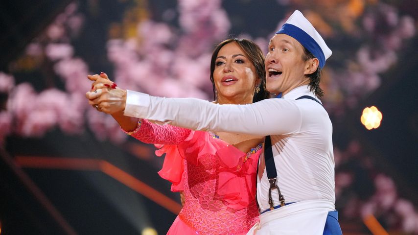 Simone Thomalla und Evgeny Vinokurov bei "Let's Dance" 2025