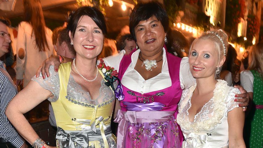 Dirndl-Gruß gen Thailand: Narumol voller Vorfreude