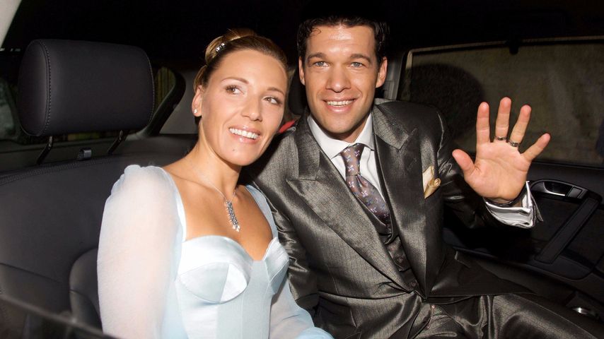 Simone und Michael Ballack nach ihrer Hochzeit 2008
