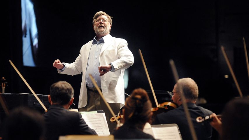 Sir Andrew Davis, Dirigent