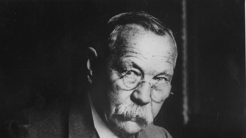 Sir Arthur Conan Doyle, Autor von Sherlock Holmes