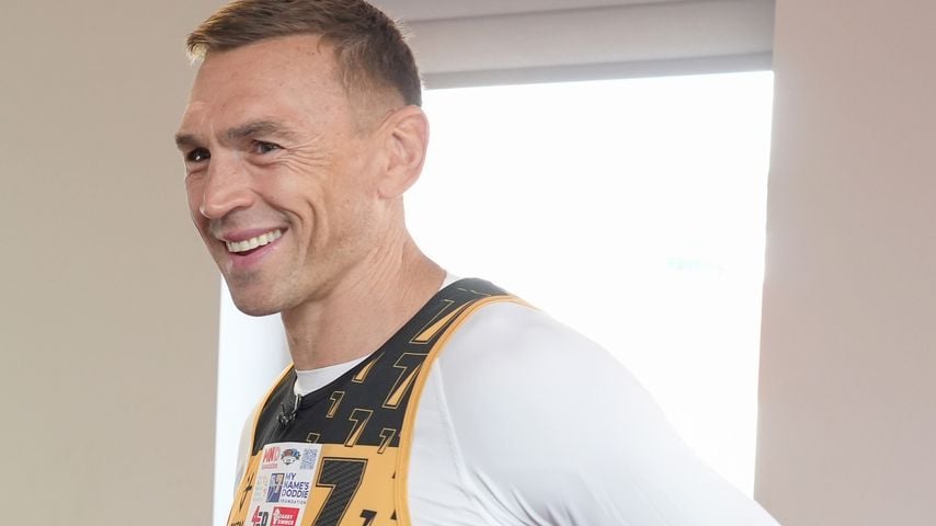 Sir Kevin Sinfield bei der Aktion "7 in 7: The Grand Finale" an der University of York