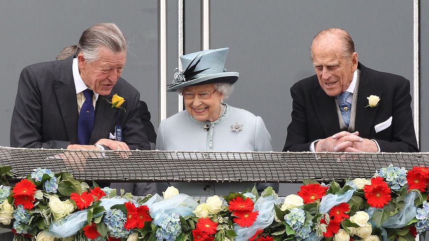 Sir Michael Oswald, die Queen und Prinz Philip, 2013