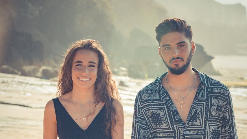 "#CoupleChallenge": Dieses Paar fliegt nach Schummel-Spiel