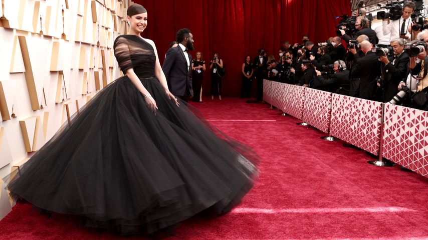 Sofia Carson bei der 94. Oscar-Verleihung