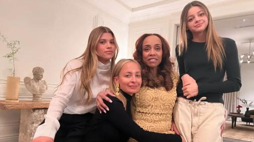 Sofia Richie, Nicole Richie, Brenda Harvey Richie und Harlow Madden am Muttertag 2023