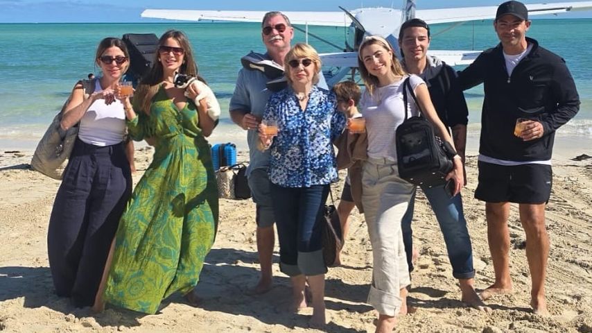 Sofia Vergara und ihre Familie im November 2024