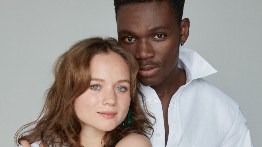 Sofie Eifertinger und Bless Amada als Lisi und Dominik in der Netflix-Serie "Kitz"