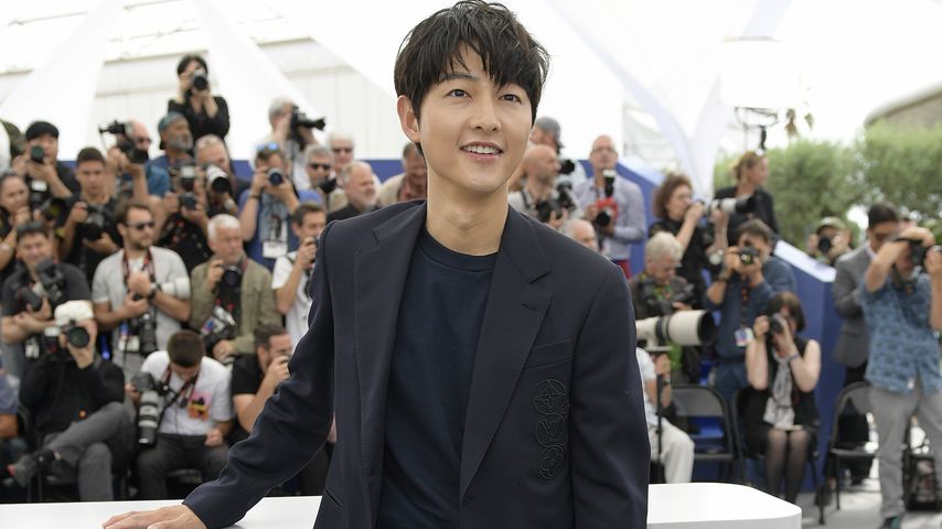 Ein Junge: K-Star Song Joong-ki wurde zum ersten Mal Vater!