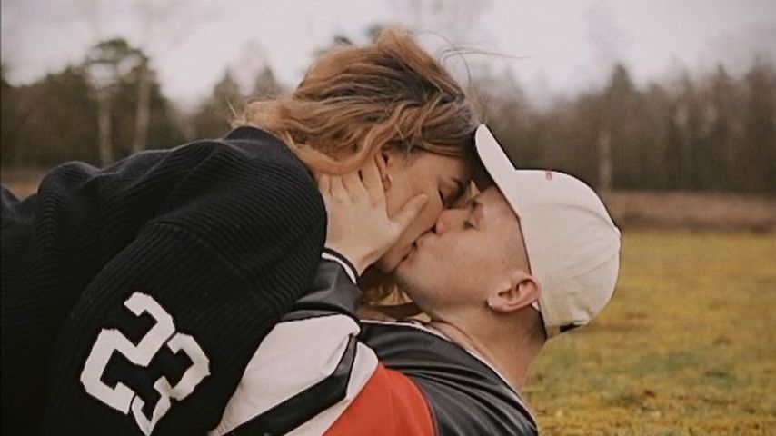 Wie süß! Sonny Loops teilt Knutschbilder mit Jamie Birrell