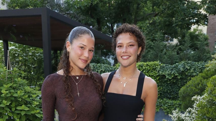 Sophia Strahan und Isabella Strahan bei der Launch-Party von Chasm in New York City am 20. Mai 2025