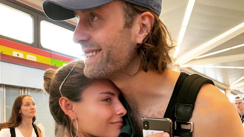 So ulkig gratulieren Simone und Sophia Thomalla ihrem Silvio