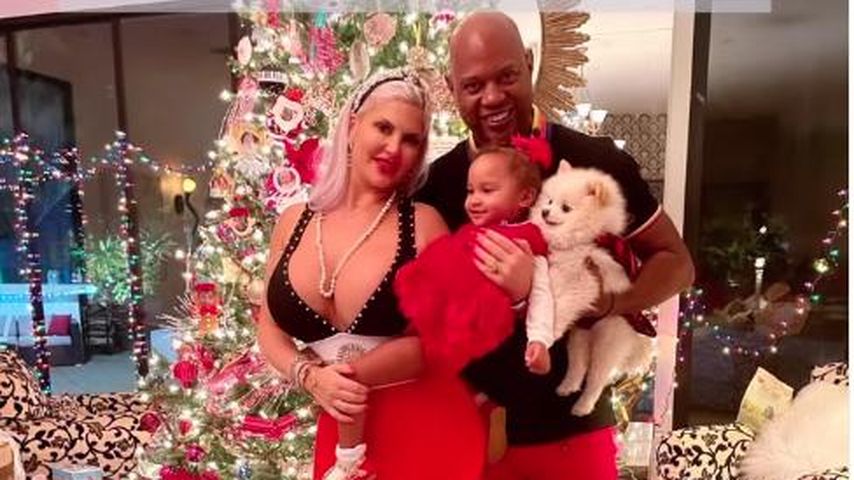 Sophia Vegas, Daniel Charlier, die gemeinsame Tochter Amanda und der Hund Barney