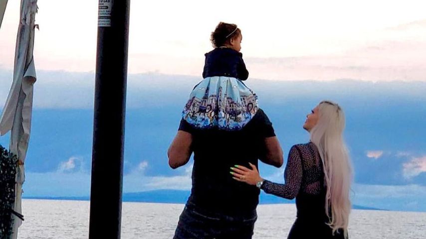 Sophia Vegas mit ihrem Mann Daniel Charlier und ihrer gemeinsamen Tochter Amanda