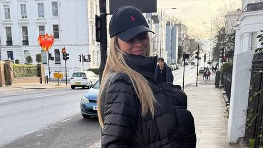 Sophie Habboo bei ihrem Neujahrsspaziergang mit Baby Ziggy, Januar 2026