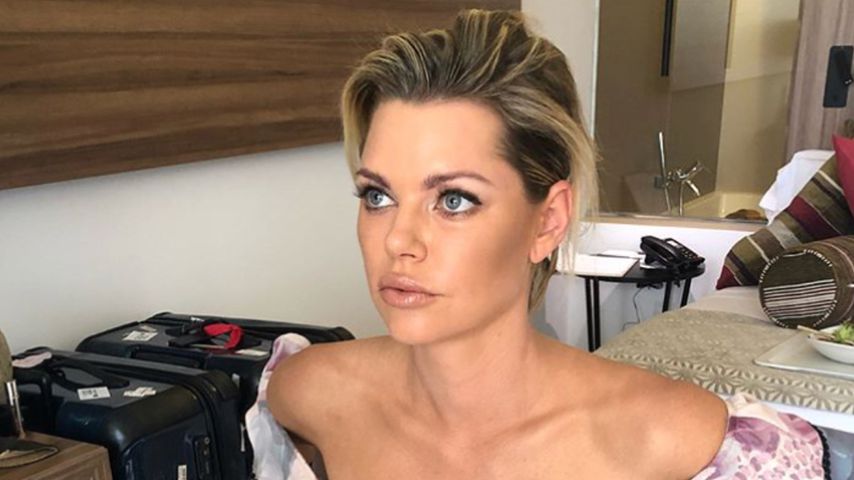 Sophie Monk, Sängerin