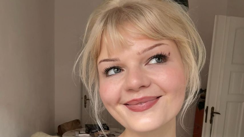 Schluss mit Kupfer: Sophie Passmann ist jetzt hellblond