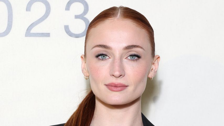 Sophie Turner bei der Paris Fashion Week, März 2023