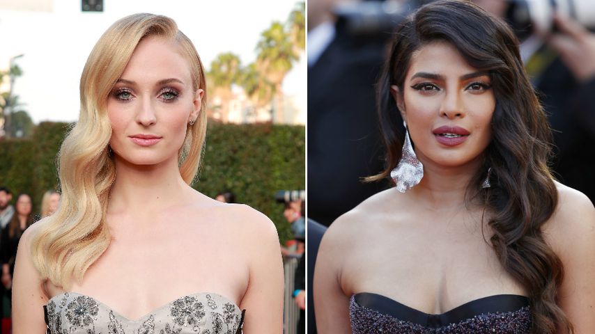Style-Twins: Sophie Turner & Priyanka trugen gleichen Look