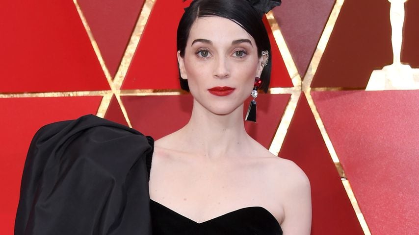 Überraschung: St. Vincent hat mit ihrer Ehefrau eine Tochter