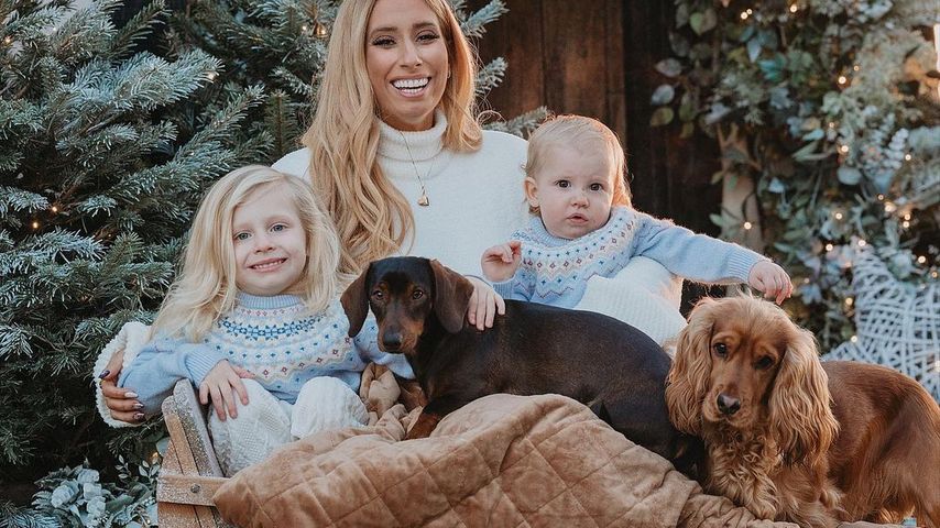 Stacey Solomon veröffentlicht "kitschige" Weihnachtskarte