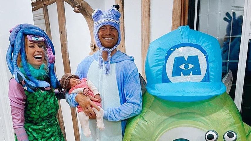 Stacey Solomon mit ihrer Familie an Halloween 2021