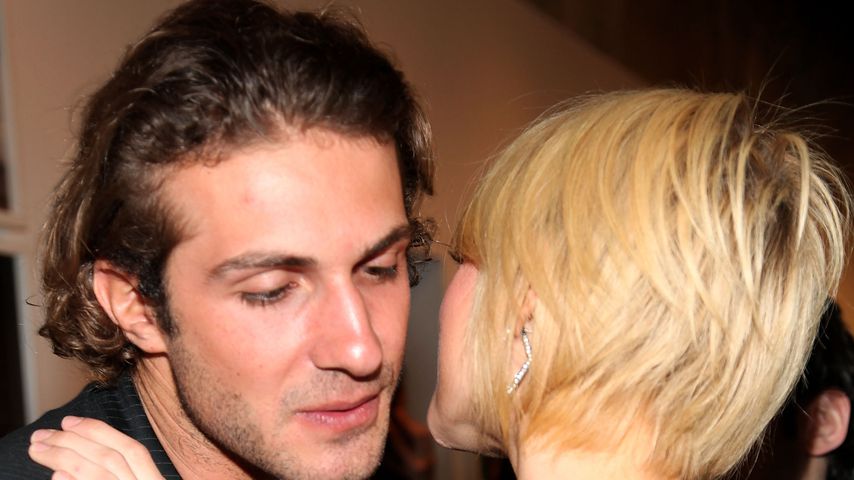 Stavros Niarchos und Paris Hilton im Februar 2006