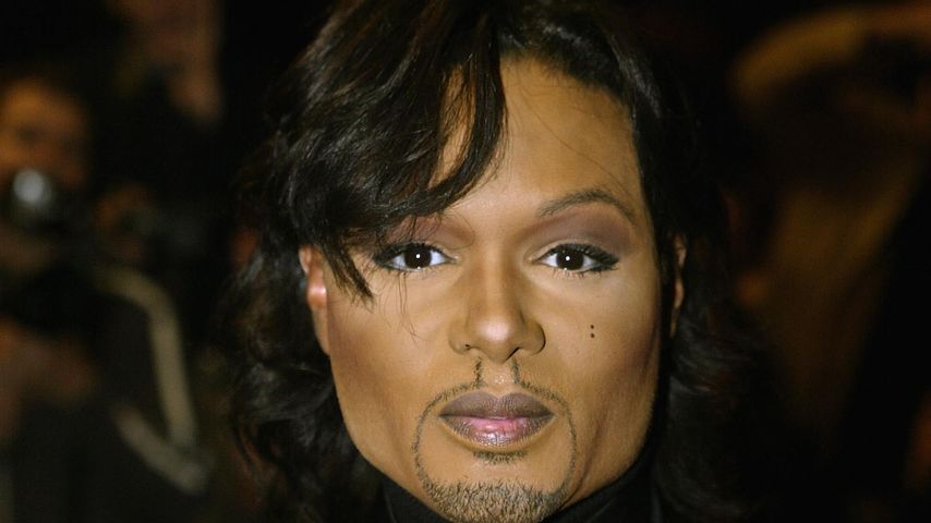 Stedman Pearson, Oktober 2003